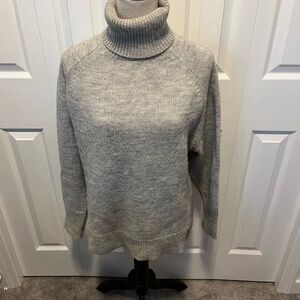 J Crew size L Gray Turtleneck Sweater for Women